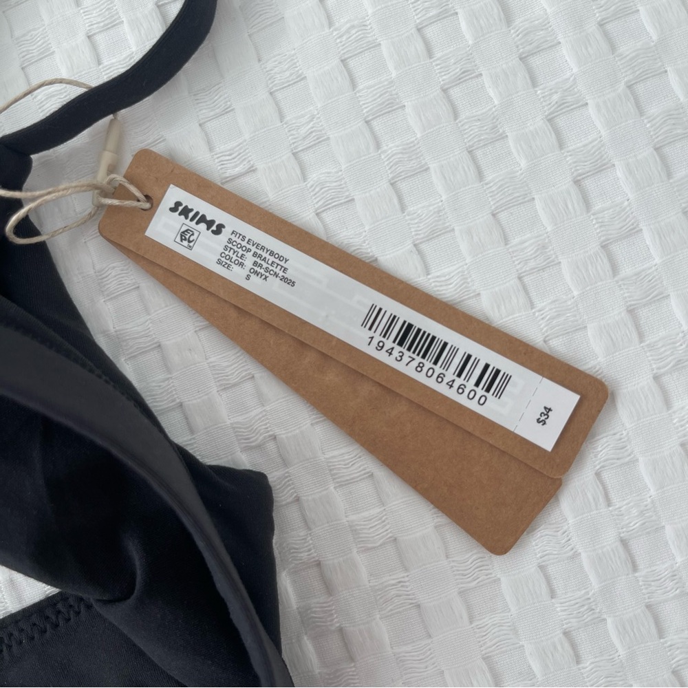 SOLD SKIMS Fits Everybody Scoop Bralette Onyx - Picture 4 of 4